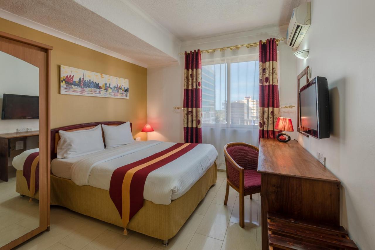 Hotel Raha Tower Dar es Salaam Esterno foto