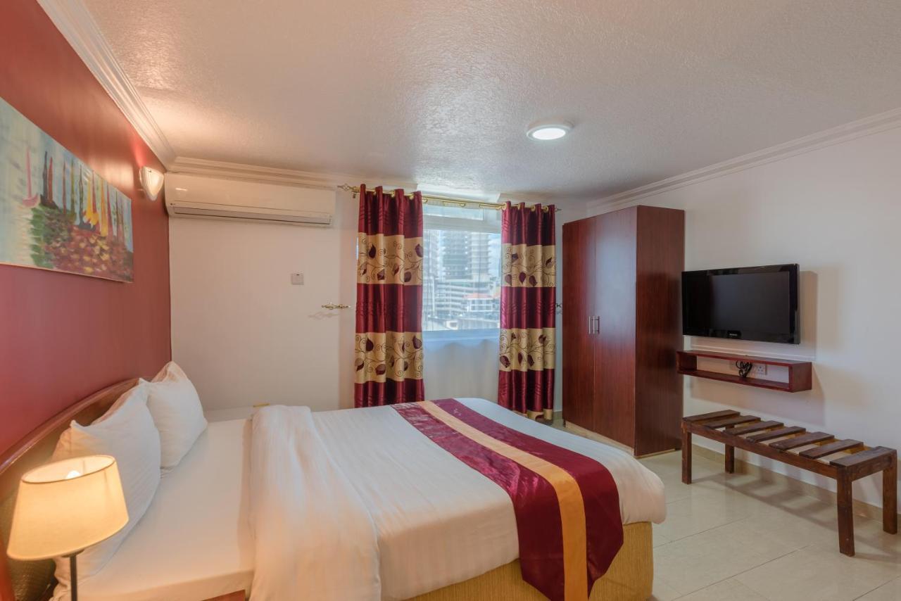 Hotel Raha Tower Dar es Salaam Esterno foto